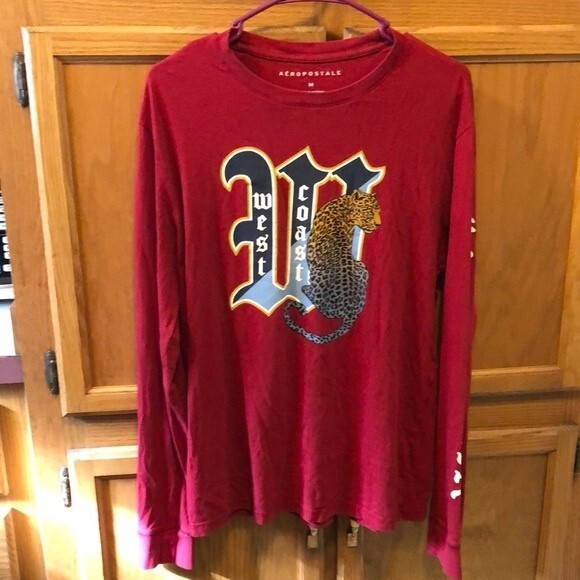 Aeropostale size medium long sleeve west coast Los Angeles California red mens - Picture 1 of 7
